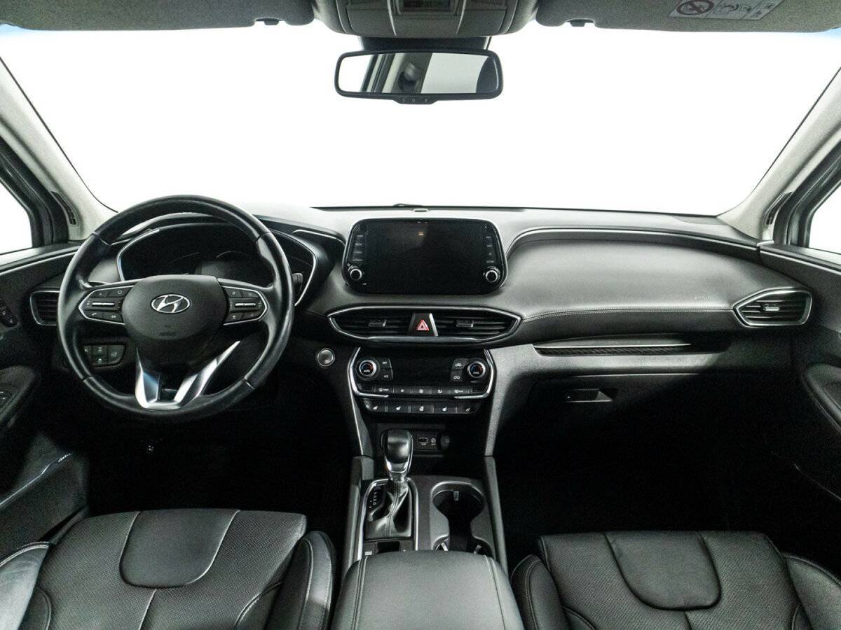Hyundai Santa Fe 2019 года с пробегом. Фото: #12
