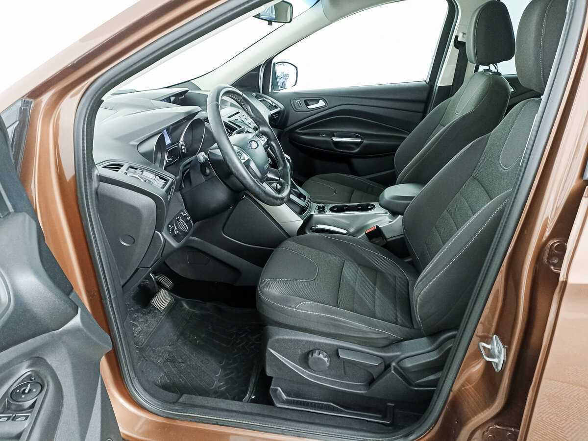 Ford Kuga 2013 года с пробегом. Фото: #12