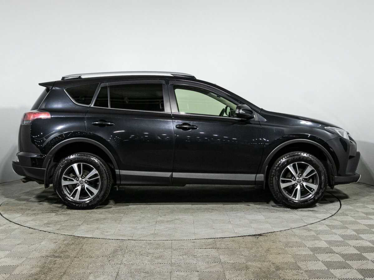 Toyota RAV4 2015 года с пробегом. Фото: #3