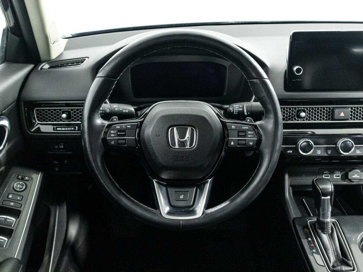 Honda Civic 2021 года с пробегом. Фото: #17