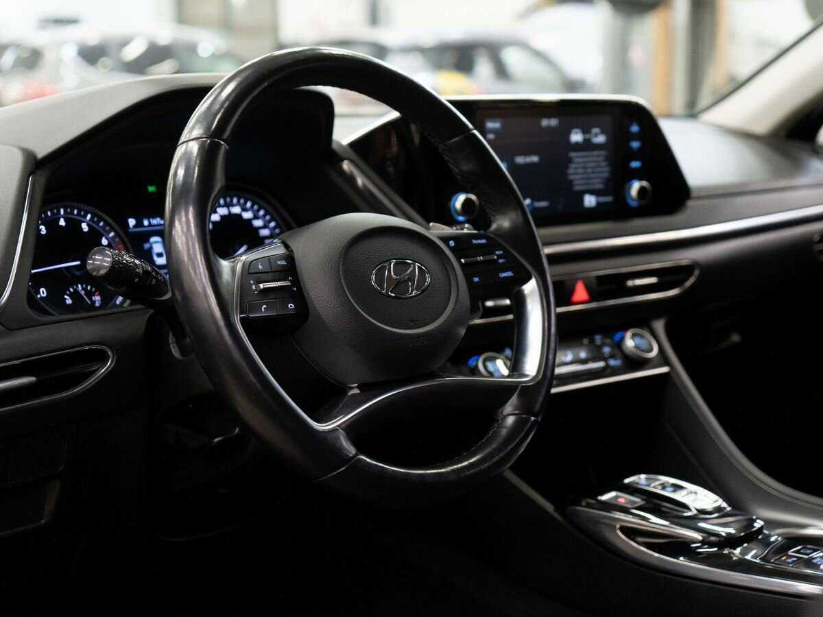 Hyundai Sonata 2020 года с пробегом. Фото: #4