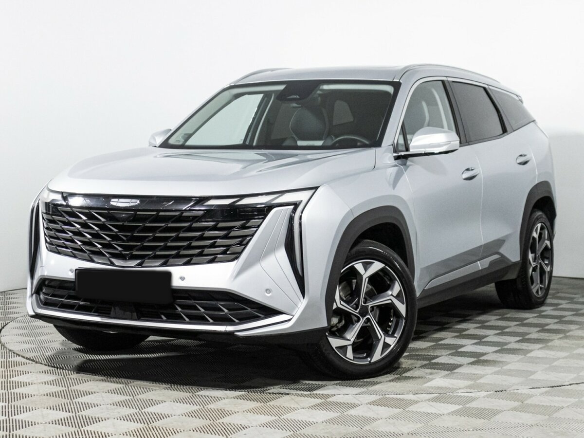 Geely Atlas 2024 года с пробегом. Посмотреть фото