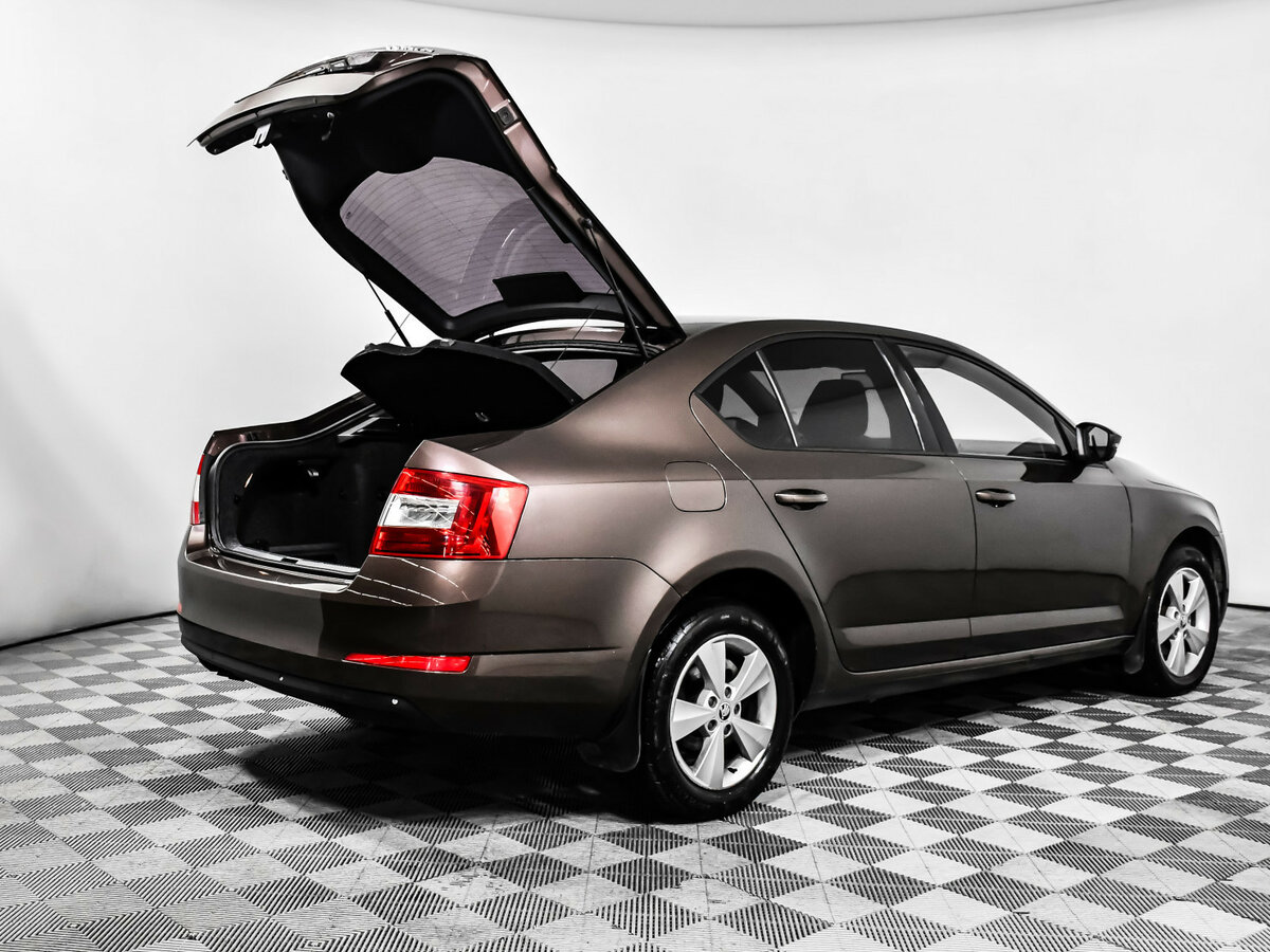 Skoda Octavia 2014 года с пробегом. Фото: #14