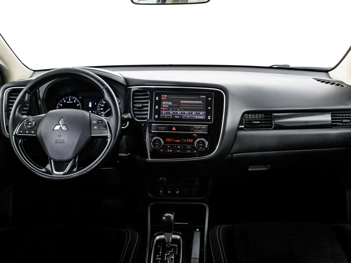 Mitsubishi Outlander 2019 года с пробегом. Фото: #7