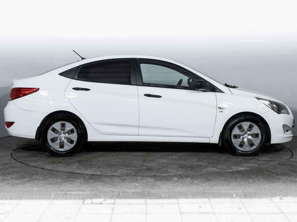 Hyundai Solaris 2015 года с пробегом. Фото: #3