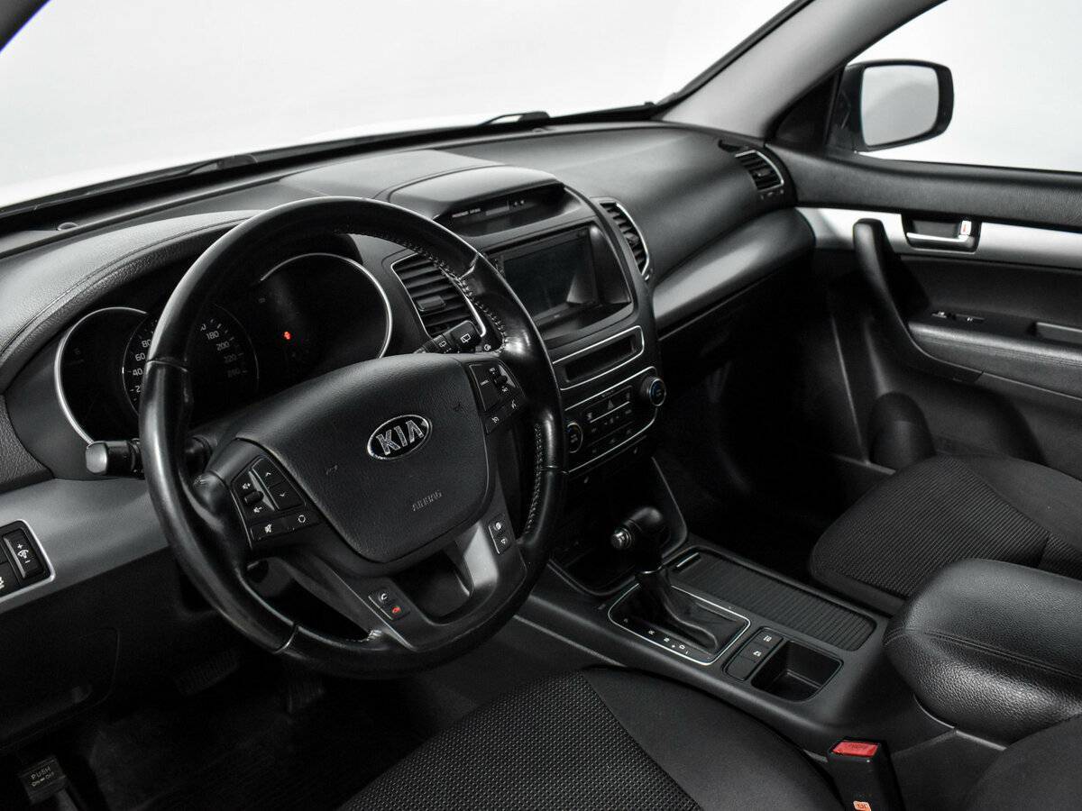 Kia Sorento 2012 года с пробегом. Фото: #6