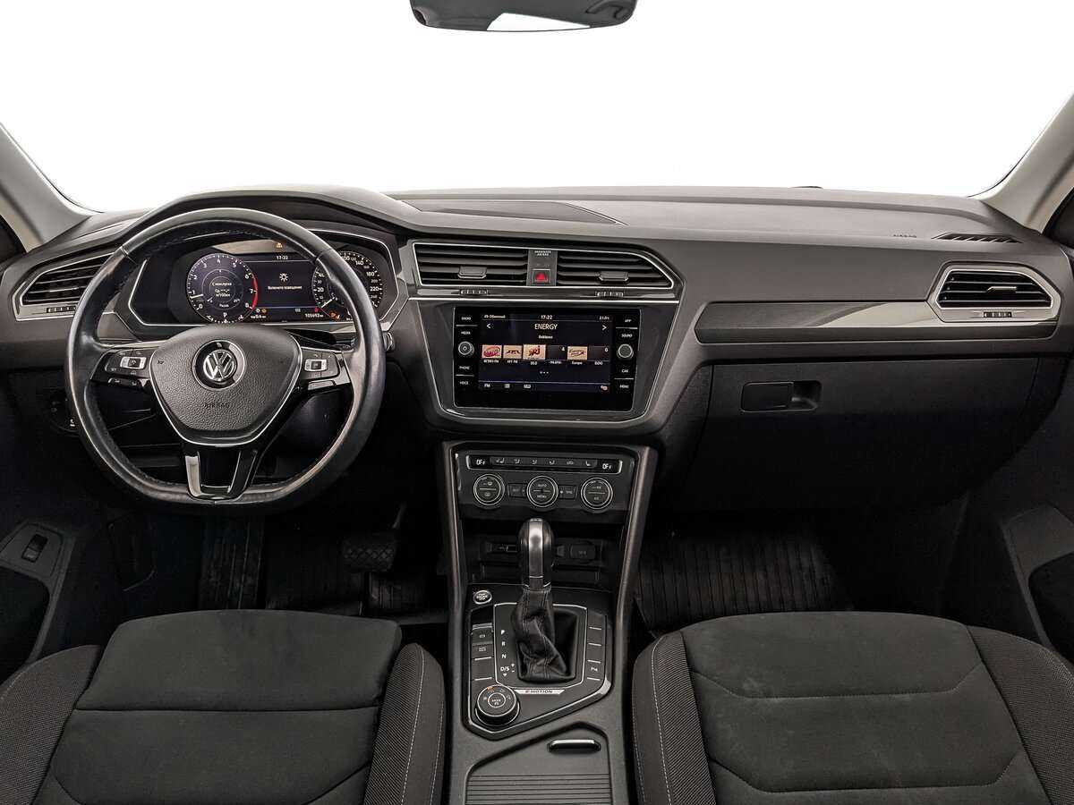 Volkswagen Tiguan 2018 года с пробегом. Фото: #9