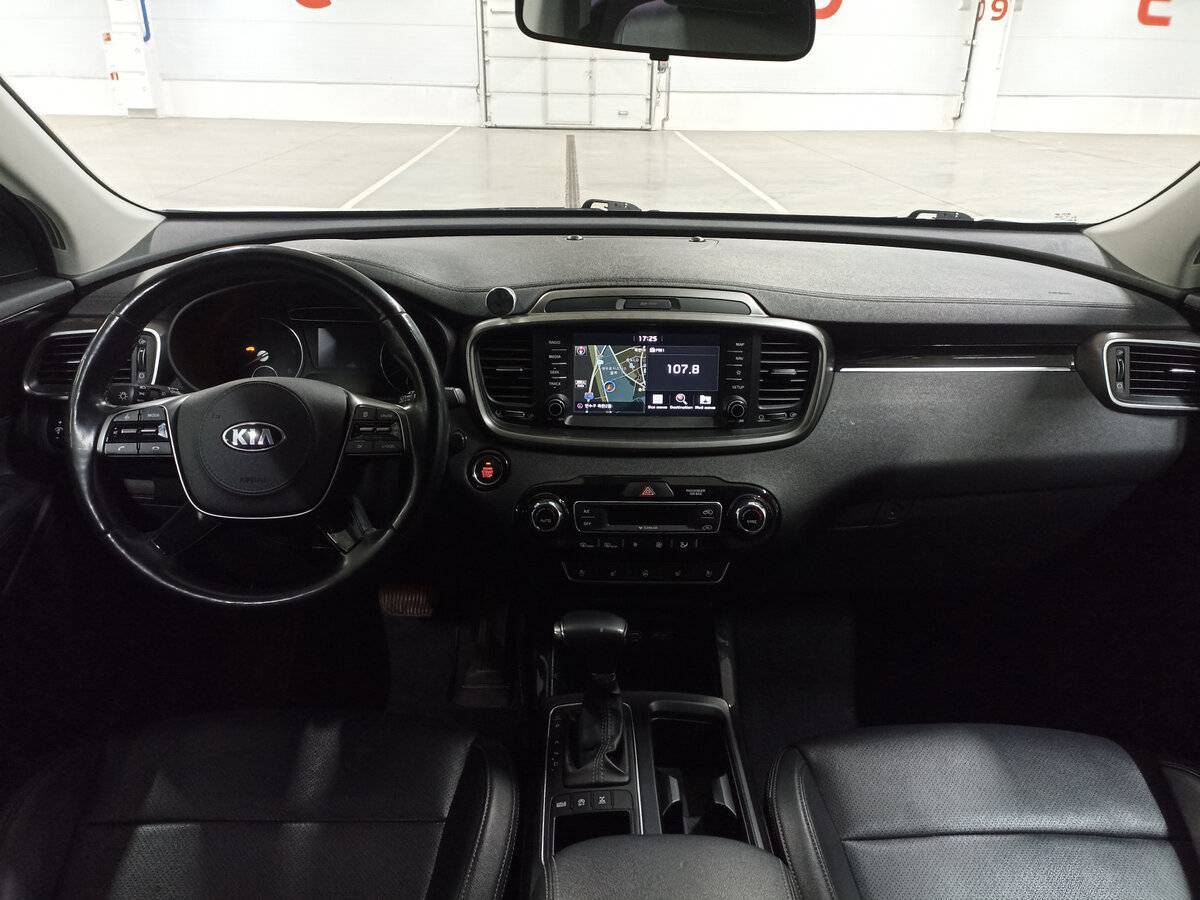 Kia Sorento 2018 года с пробегом. Фото: #13