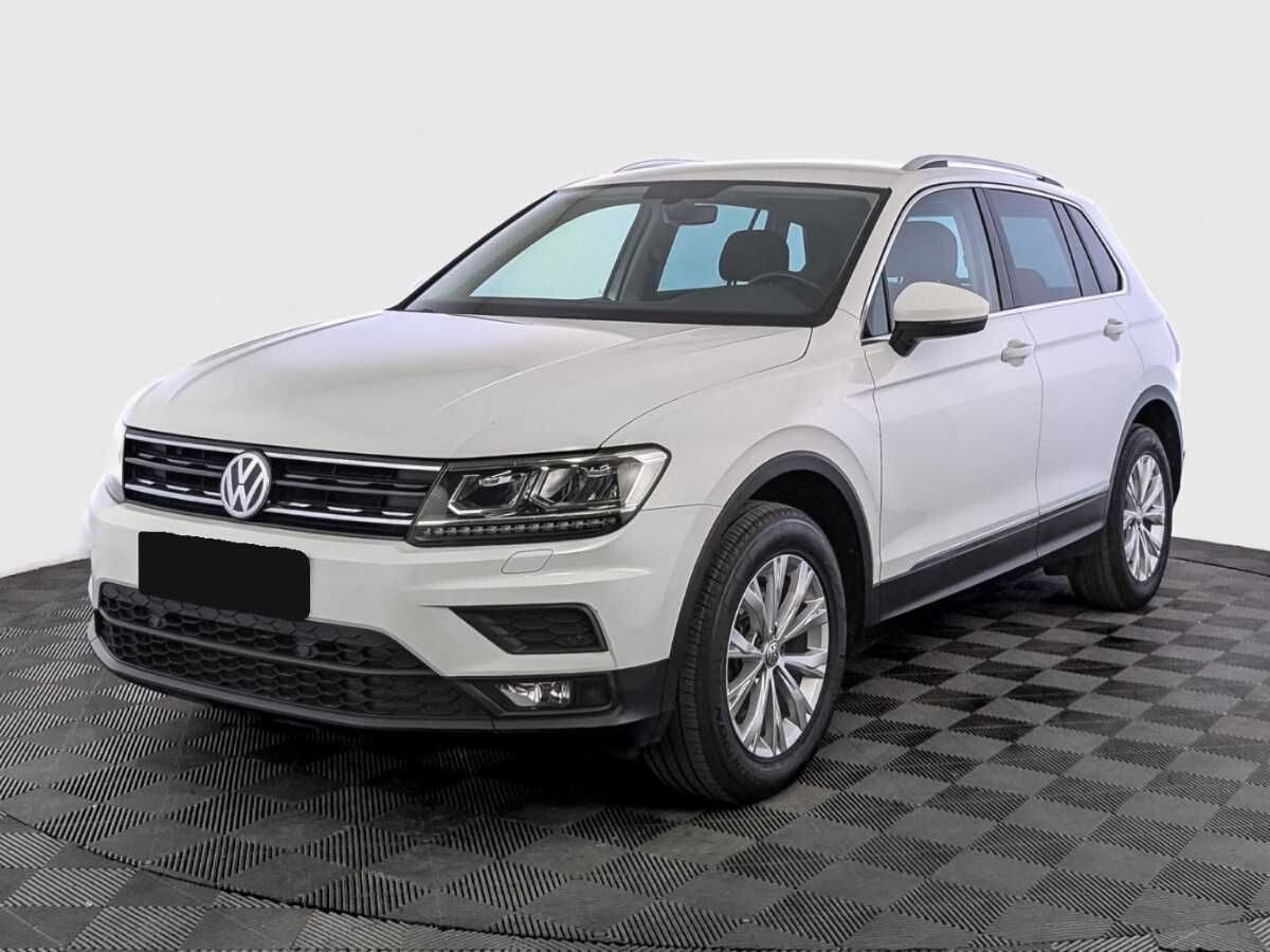 Volkswagen Tiguan 2018 года с пробегом. Посмотреть фото