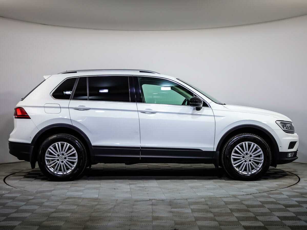 Volkswagen Tiguan 2019 года с пробегом. Фото: #2