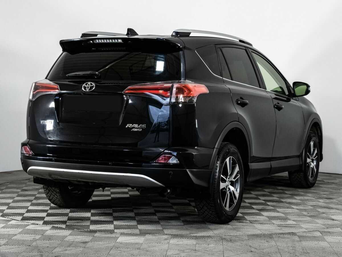 Toyota RAV4 2015 года с пробегом. Фото: #3