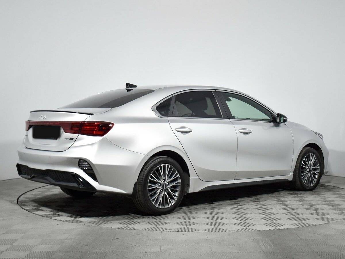 Kia Cerato 2022 года с пробегом. Фото: #3