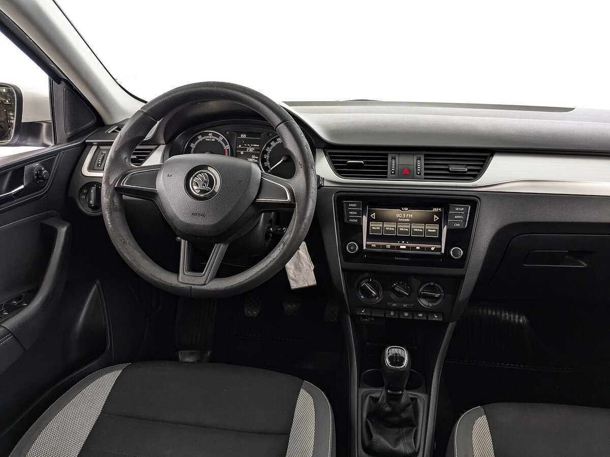 Skoda Rapid 2019 года с пробегом. Фото: #16