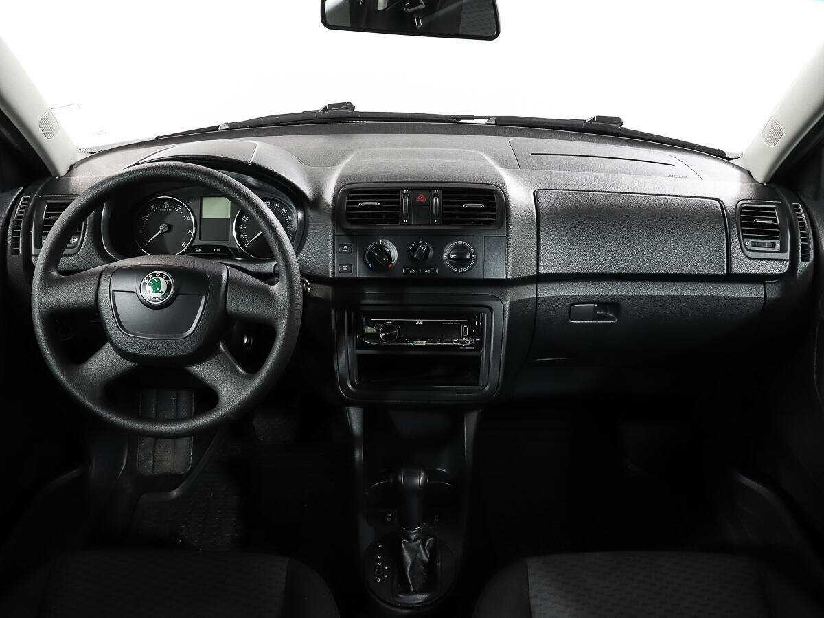 Skoda Fabia 2012 года с пробегом. Фото: #11