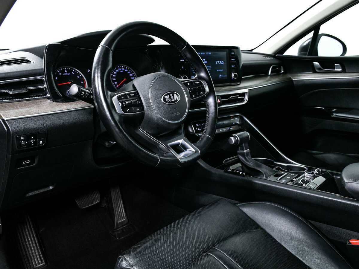 Kia K5 2020 года с пробегом. Фото: #12
