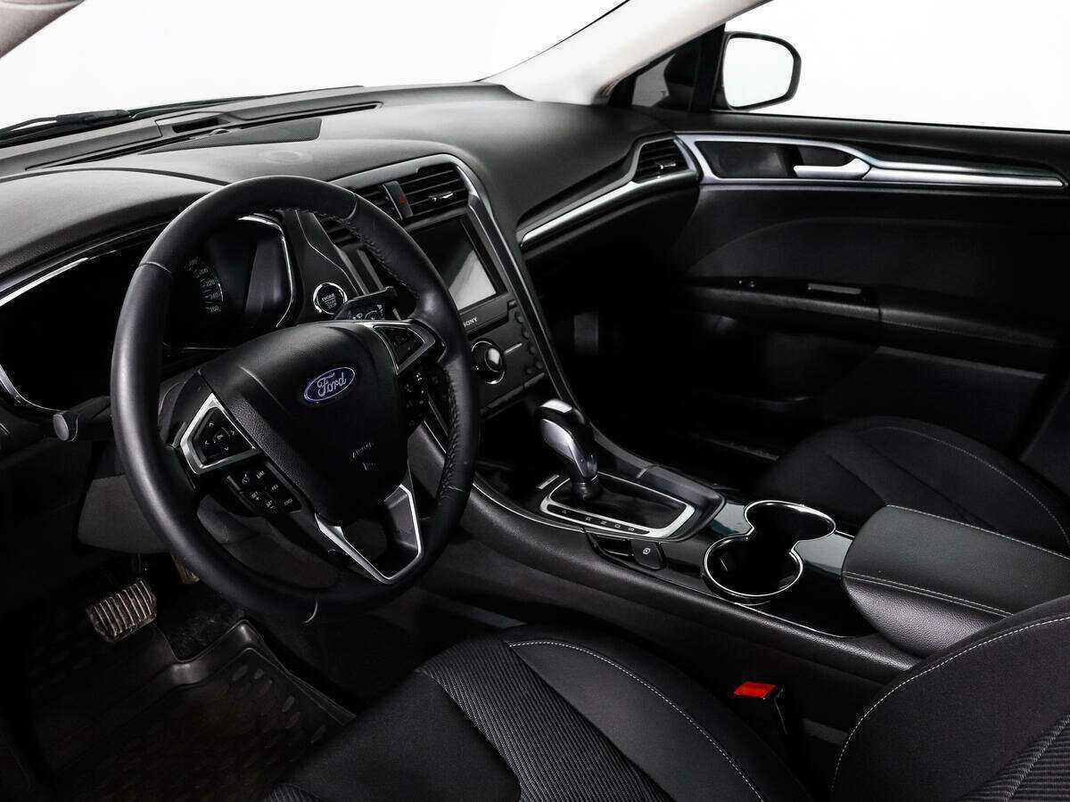 Ford Mondeo 2015 года с пробегом. Фото: #8