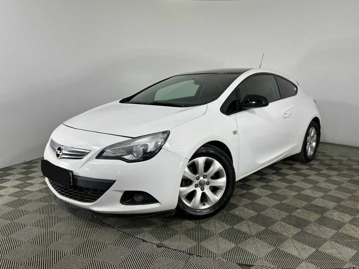 Opel Astra 2014 года с пробегом. Фото: #0