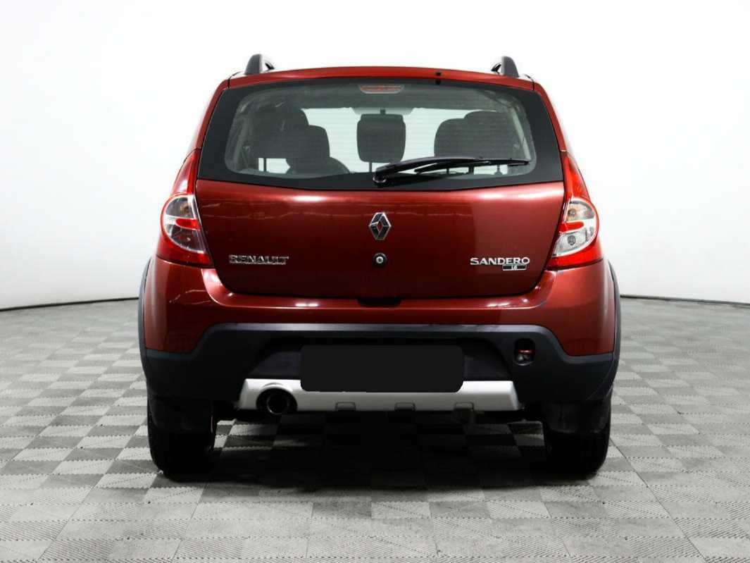 Renault Sandero 2012 года с пробегом. Фото: #5
