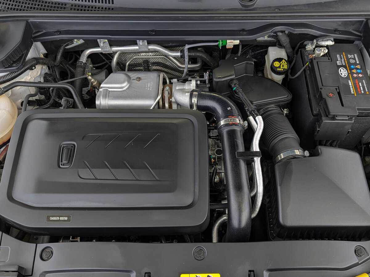 FAW Bestune B70 2023 года с пробегом. Фото: #8