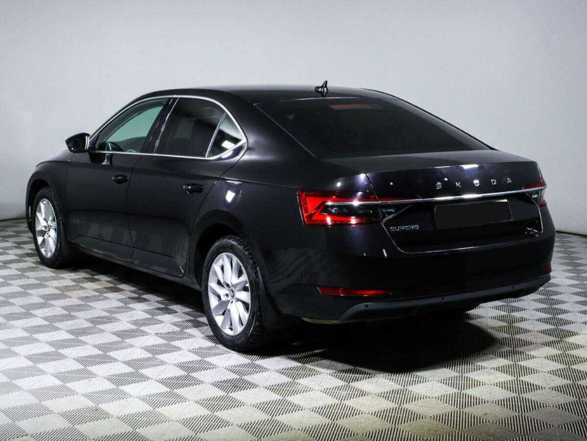 Skoda Superb 2020 года с пробегом. Фото: #5