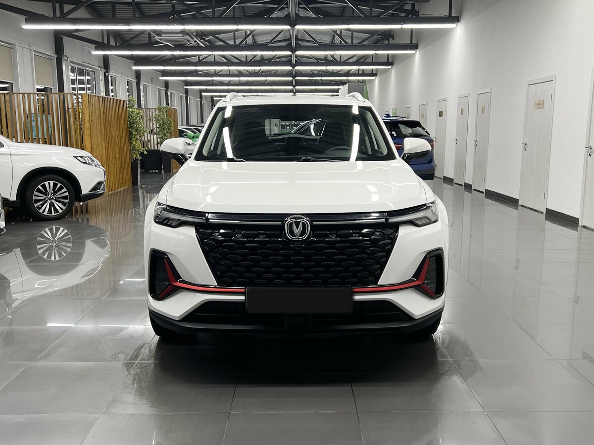 Changan CS35 Plus 2023 года с пробегом. Фото: #2