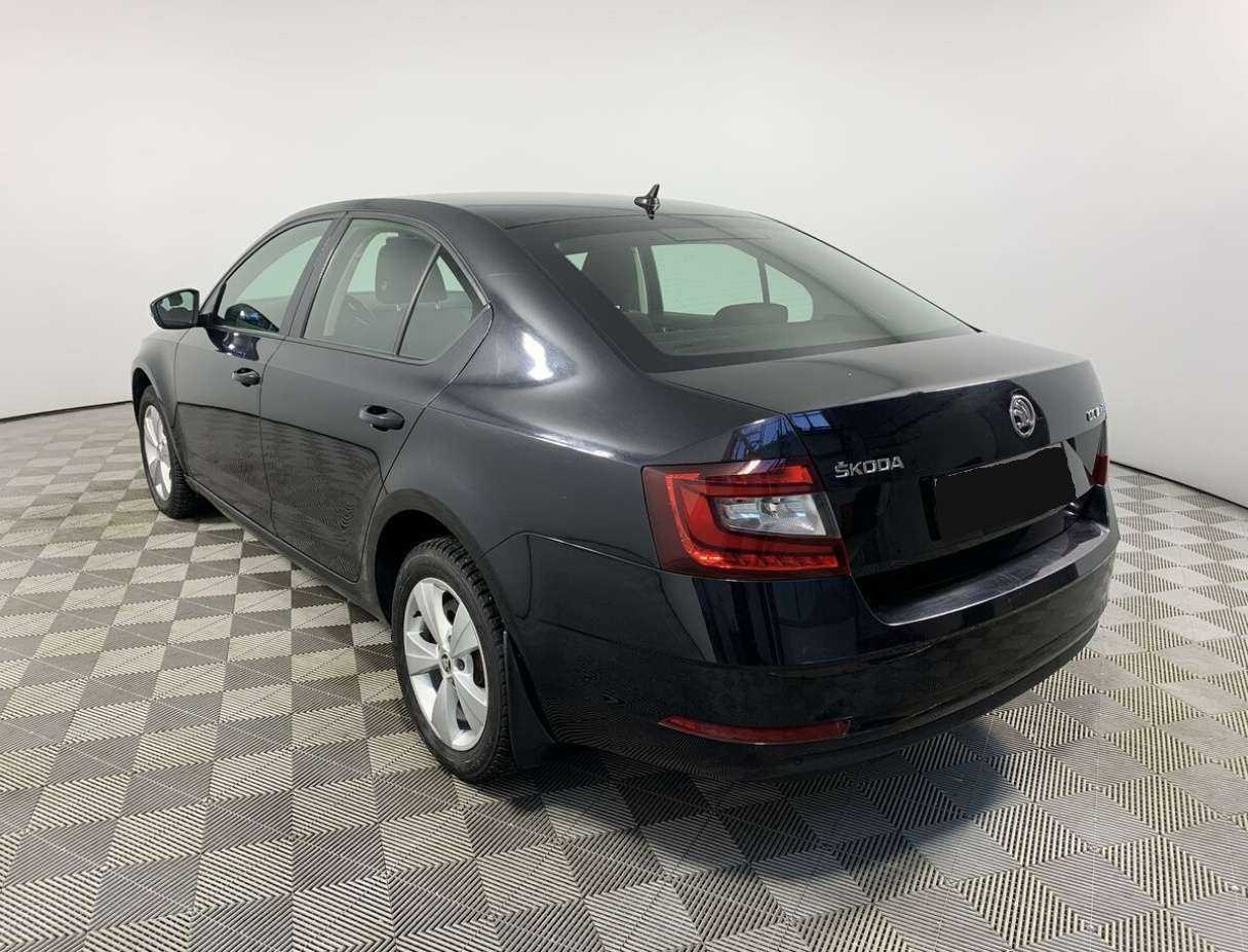 Skoda Octavia 2018 года с пробегом. Фото: #5