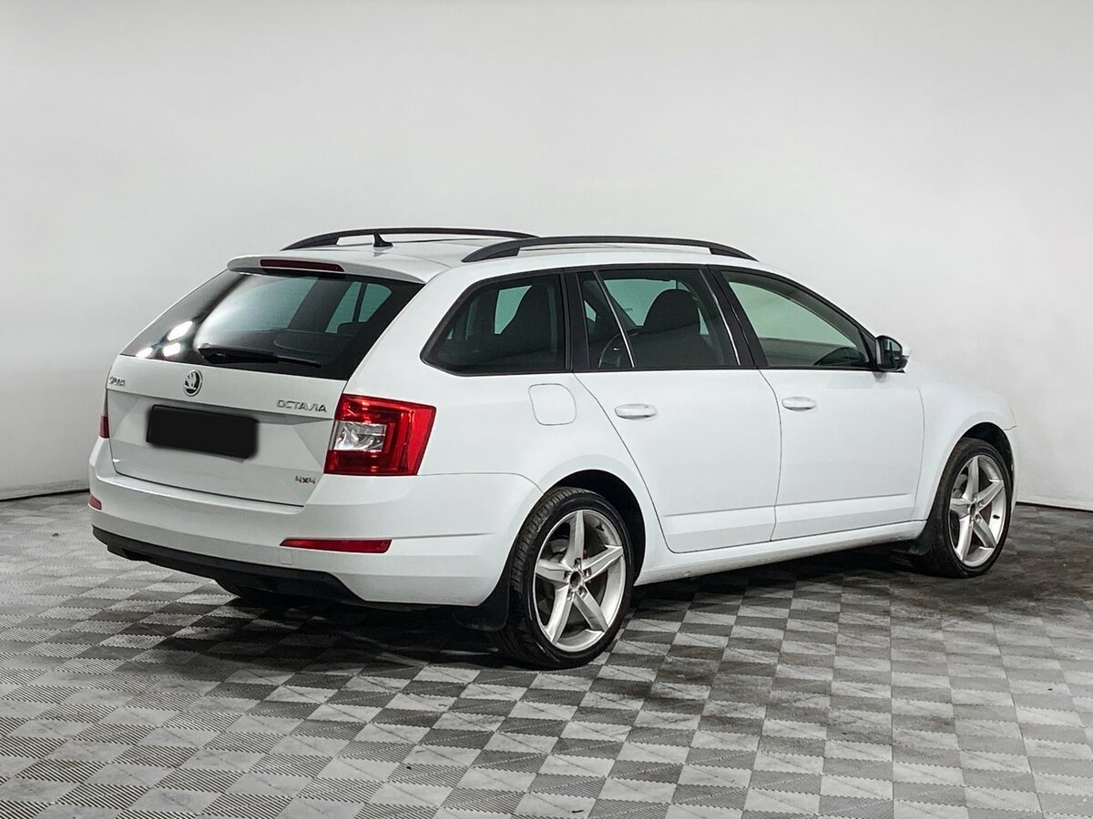 Skoda Octavia 2015 года с пробегом. Фото: #3