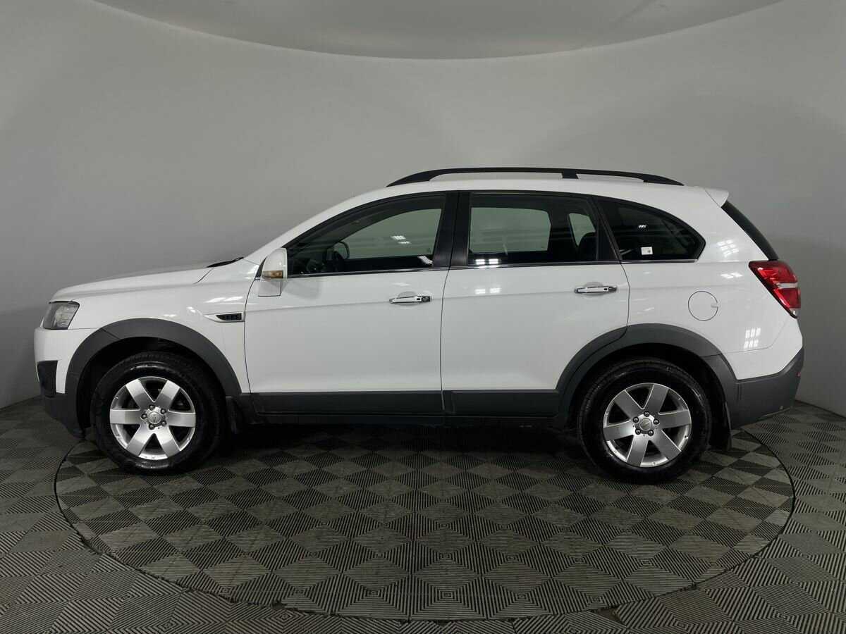 Chevrolet Captiva 2014 года с пробегом. Фото: #4