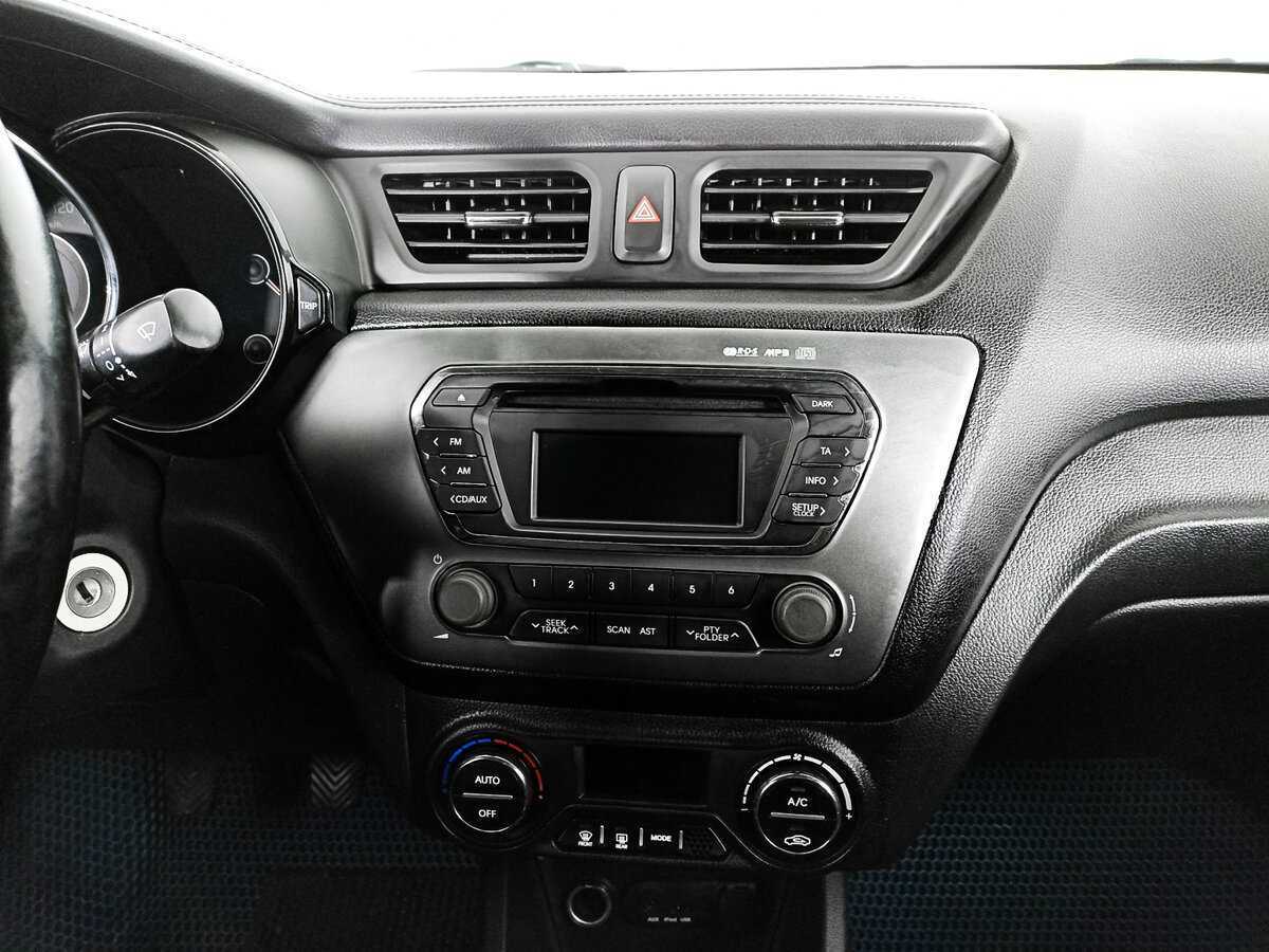Kia Rio 2013 года с пробегом. Фото: #10
