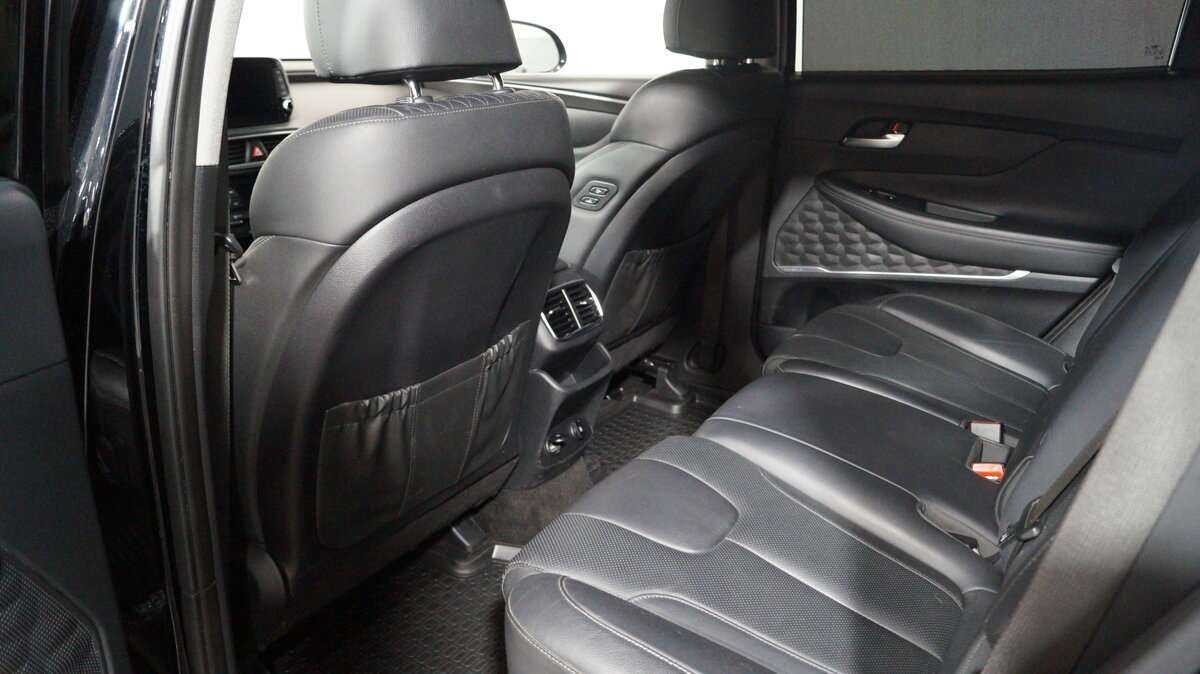 Hyundai Santa Fe 2020 года с пробегом. Фото: #10