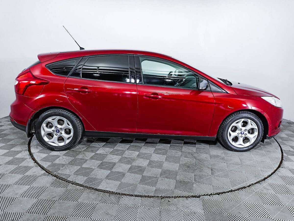 Ford Focus 2013 года с пробегом. Фото: #3