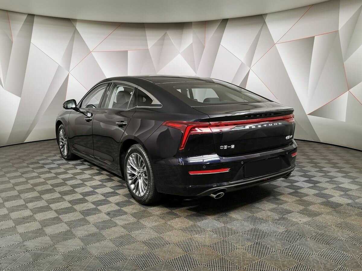 FAW Bestune B70 2023 года с пробегом. Фото: #3