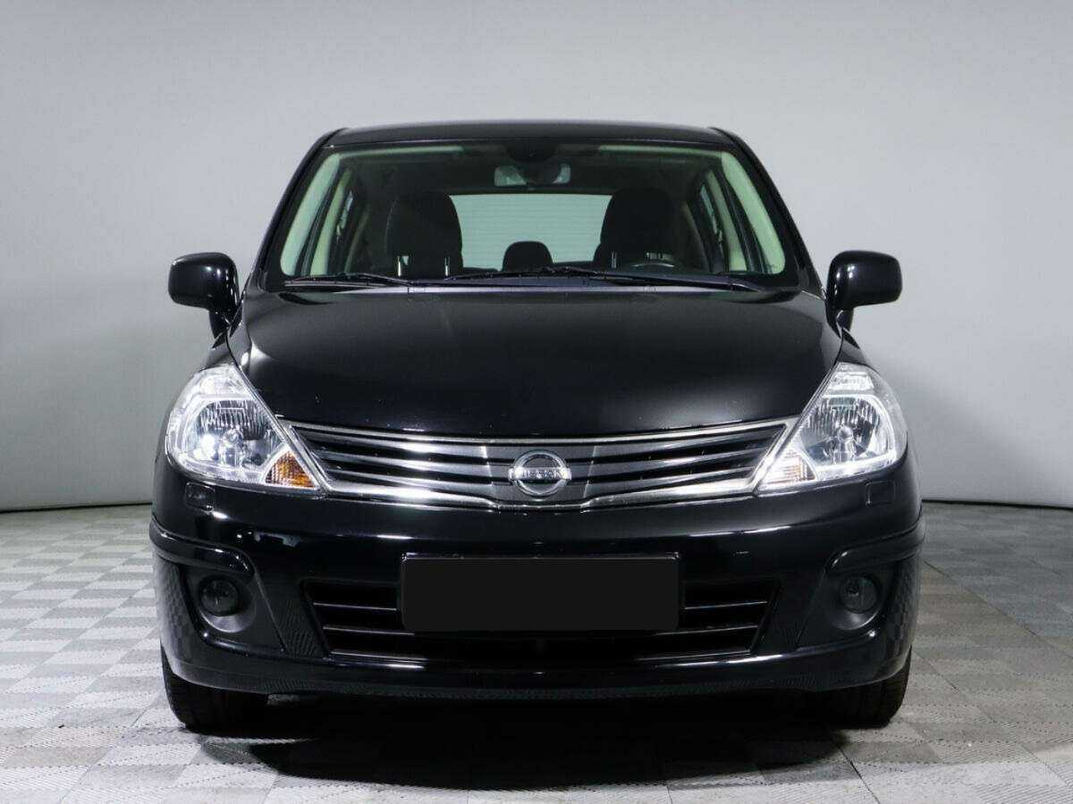 Nissan Tiida 2012 года с пробегом. Фото: #1