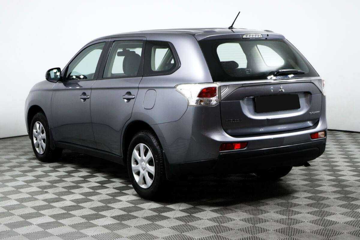 Mitsubishi Outlander 2012 года с пробегом. Фото: #6