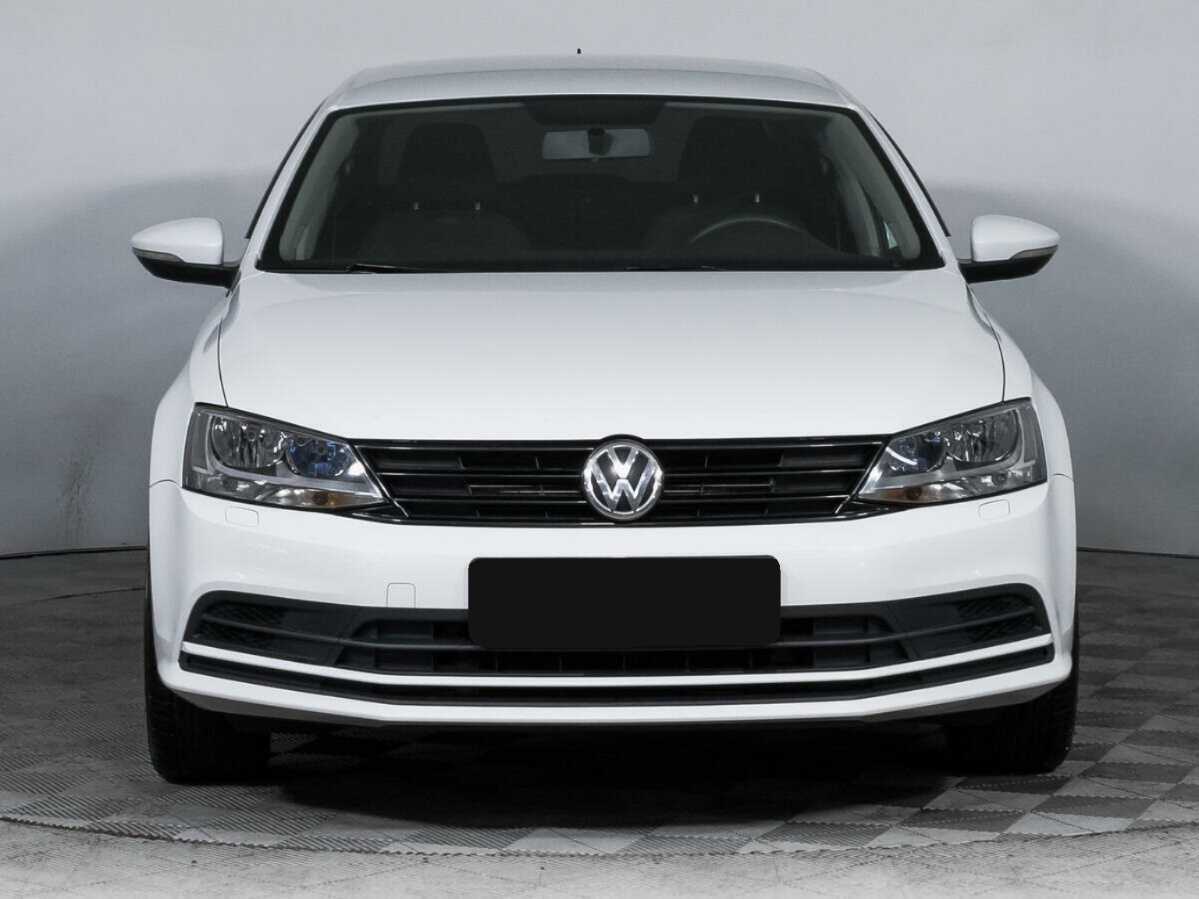 Volkswagen Jetta 2016 года с пробегом. Фото: #1
