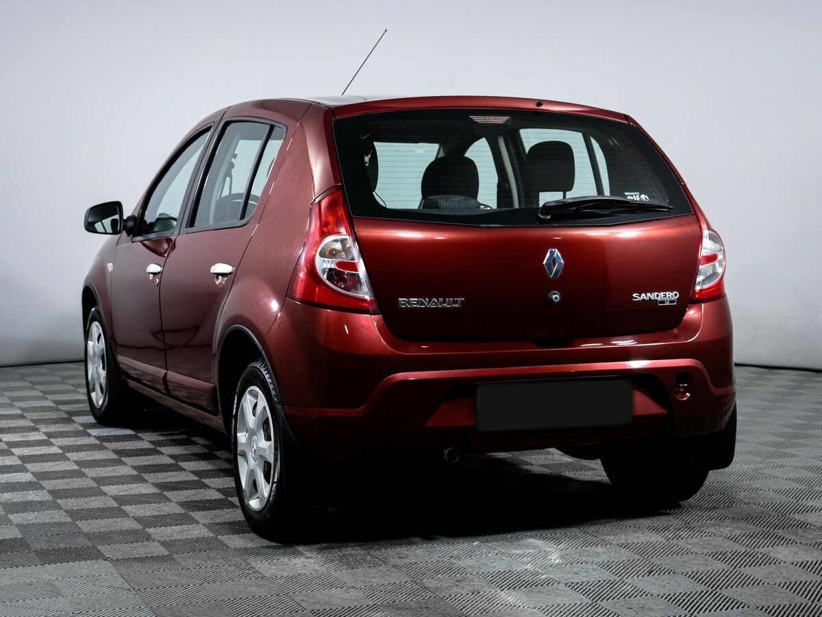 Renault Sandero 2012 года с пробегом. Фото: #5