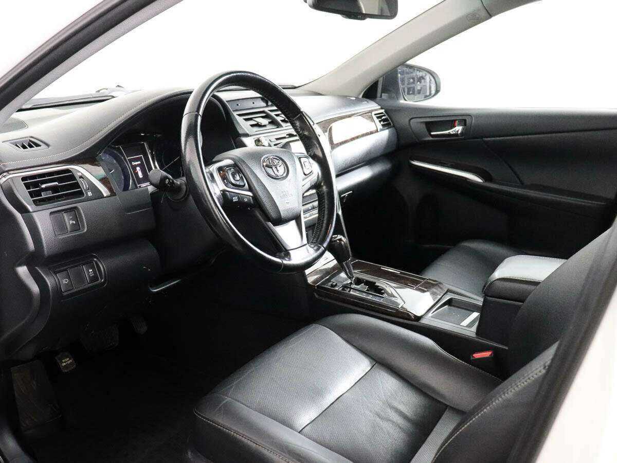 Toyota Camry 2015 года с пробегом. Фото: #7