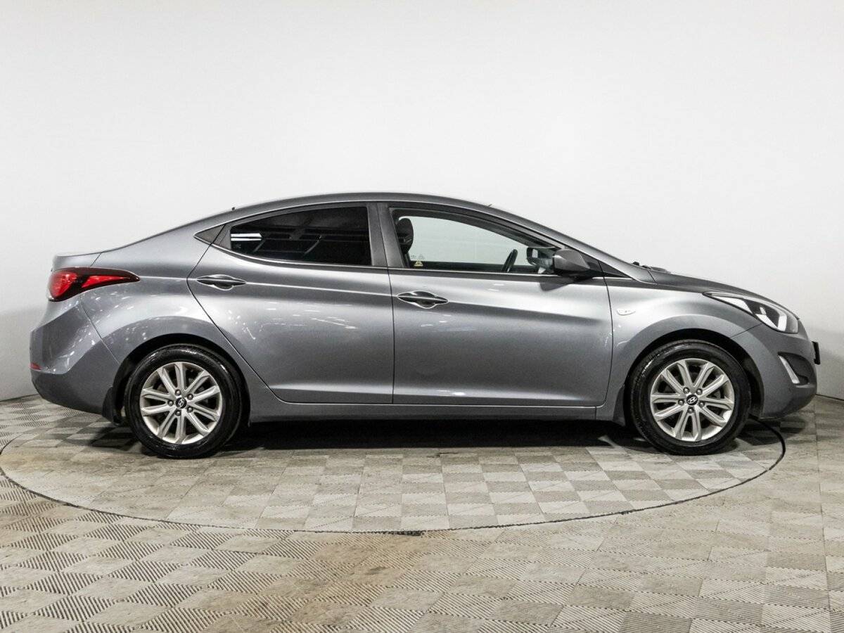 Hyundai Elantra 2015 года с пробегом. Фото: #3