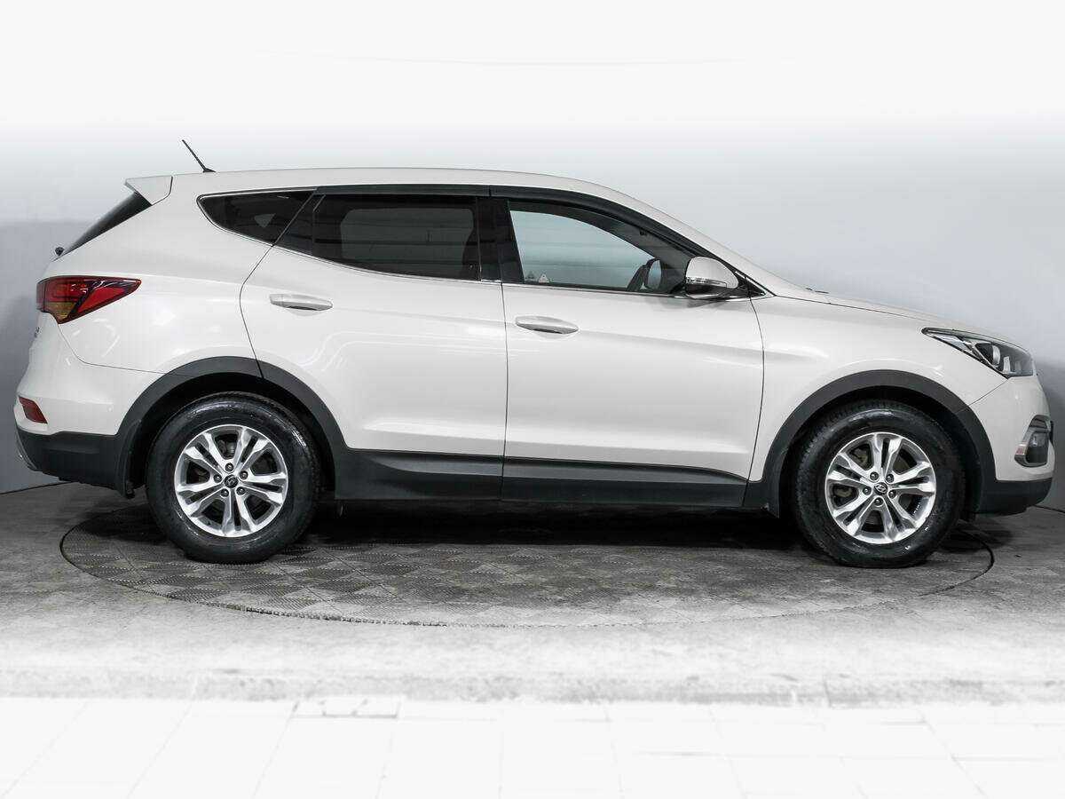 Hyundai Santa Fe 2016 года с пробегом. Фото: #3
