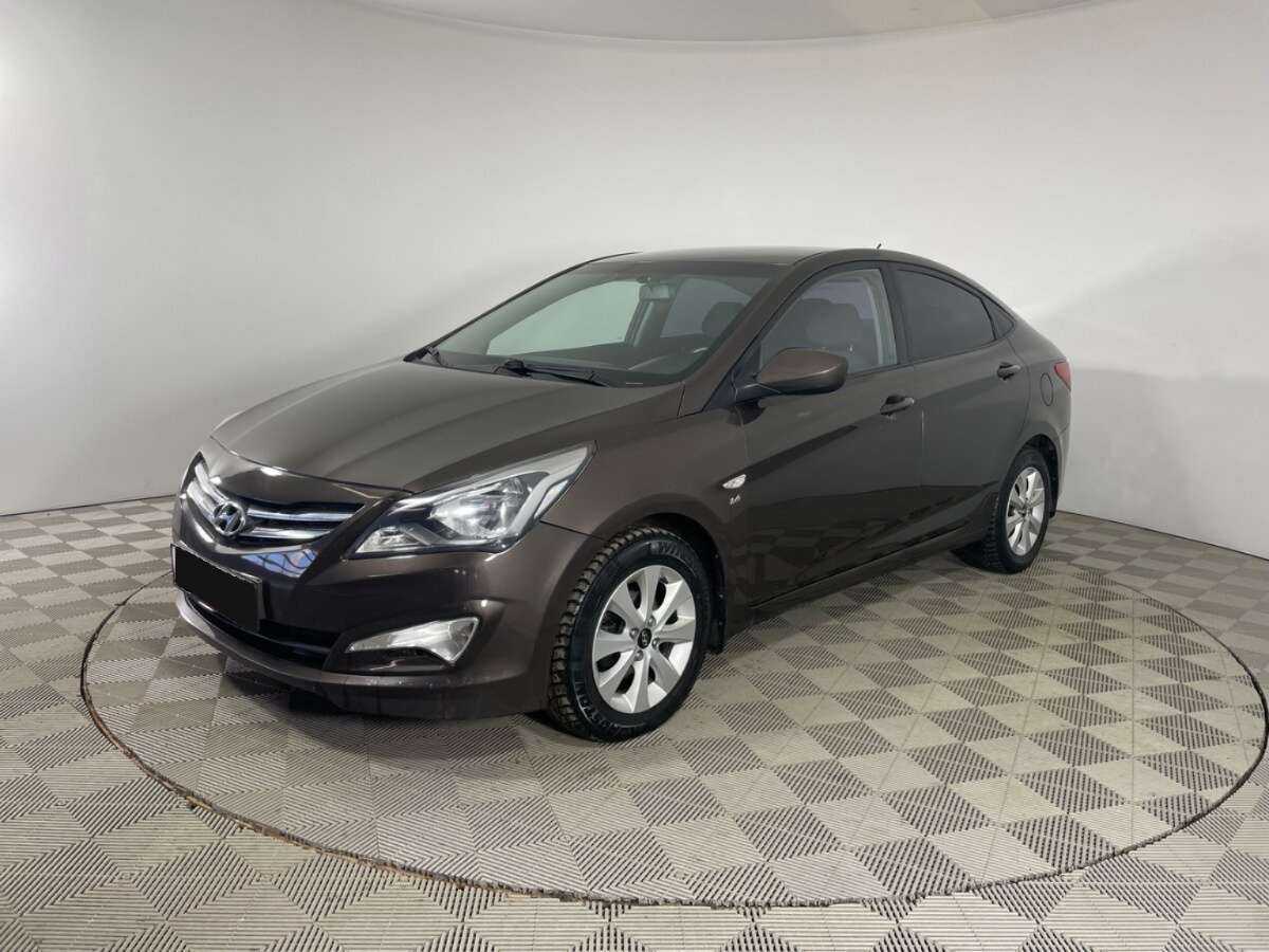 Hyundai Solaris 2016 года с пробегом. Посмотреть фото