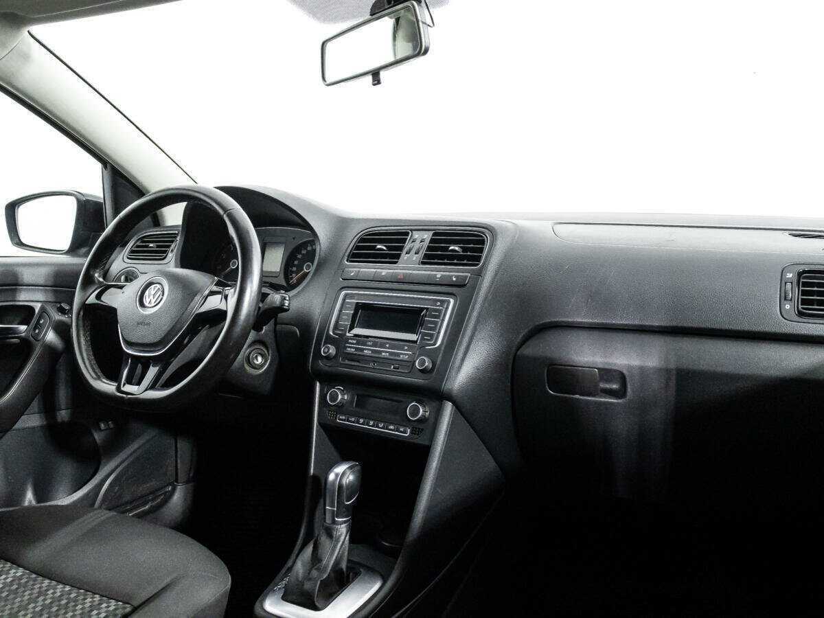 Volkswagen Polo 2017 года с пробегом. Фото: #8