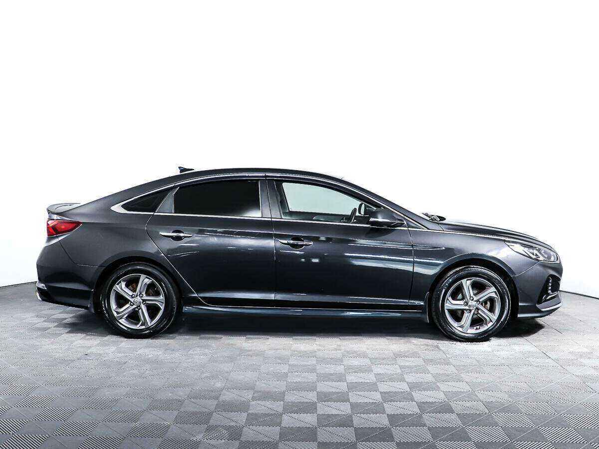 Hyundai Sonata 2018 года с пробегом. Фото: #3