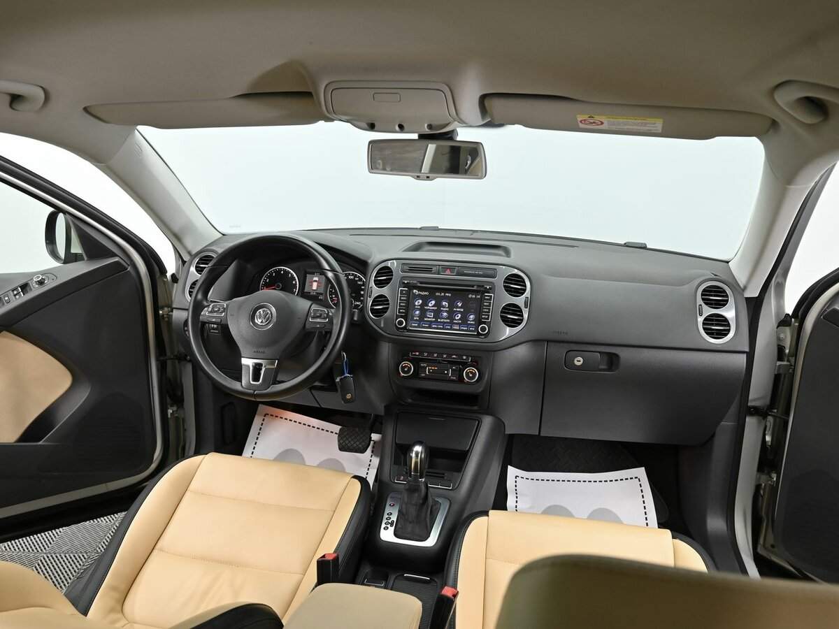 Volkswagen Tiguan 2012 года с пробегом. Фото: #12