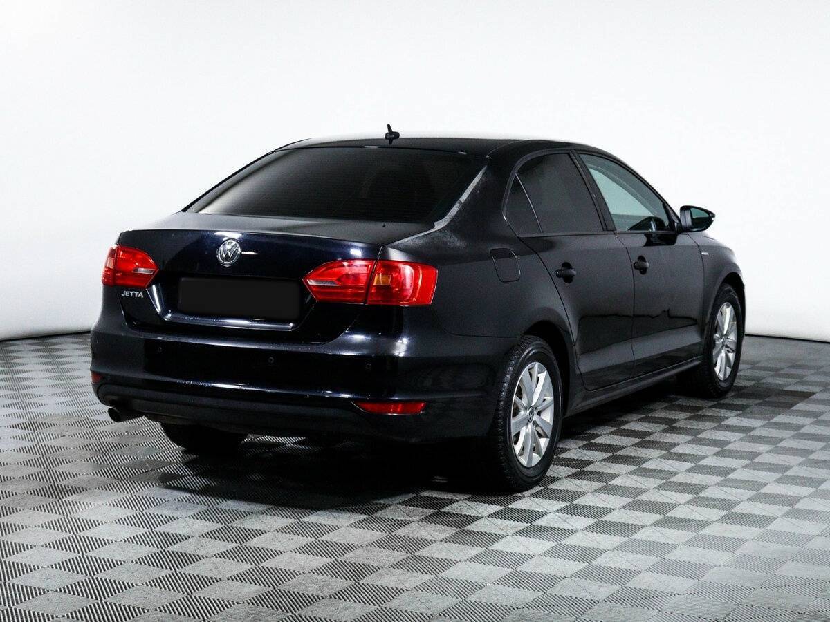 Volkswagen Jetta 2013 года с пробегом. Фото: #4