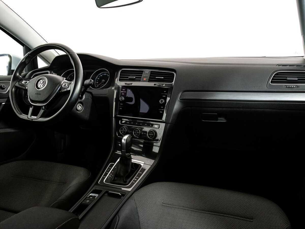 Volkswagen Golf 2018 года с пробегом. Фото: #6
