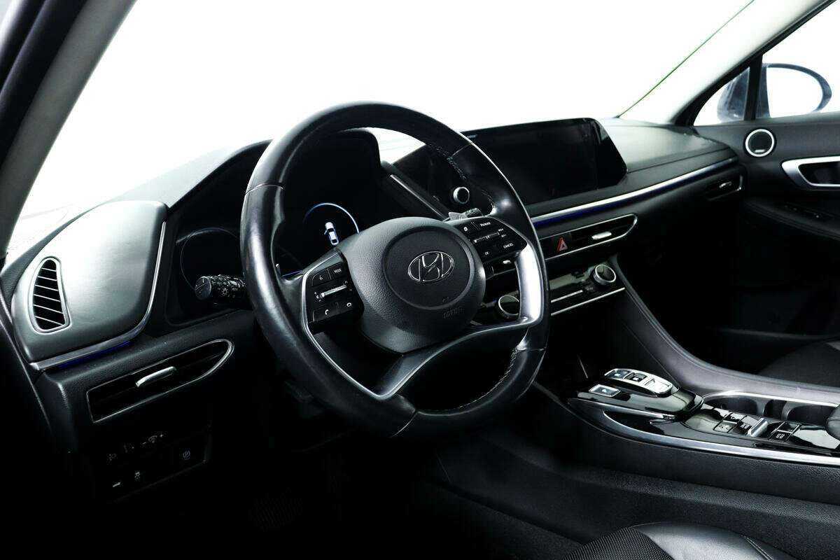 Hyundai Sonata 2020 года с пробегом. Фото: #12