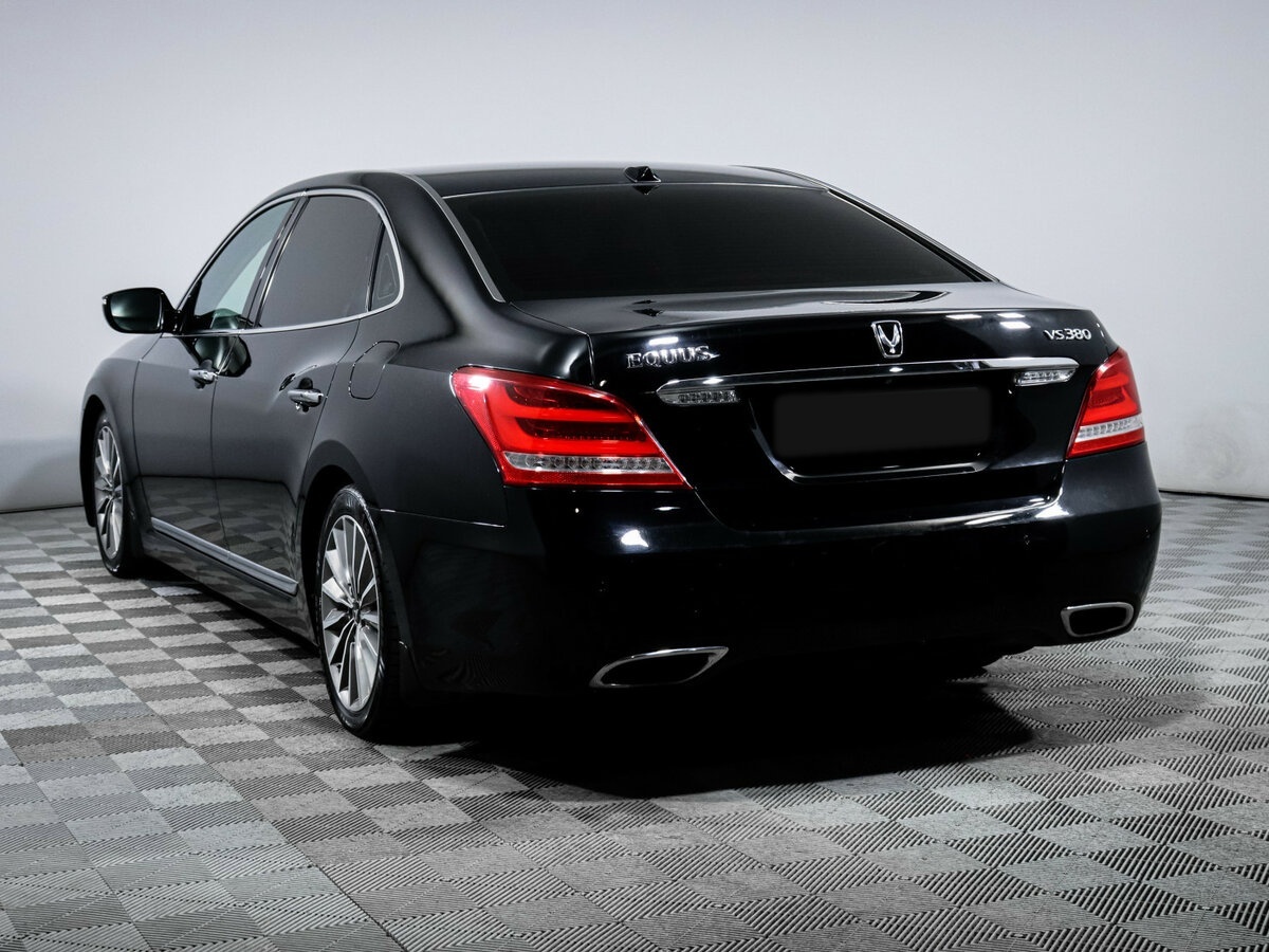Hyundai Equus 2013 года с пробегом. Фото: #6