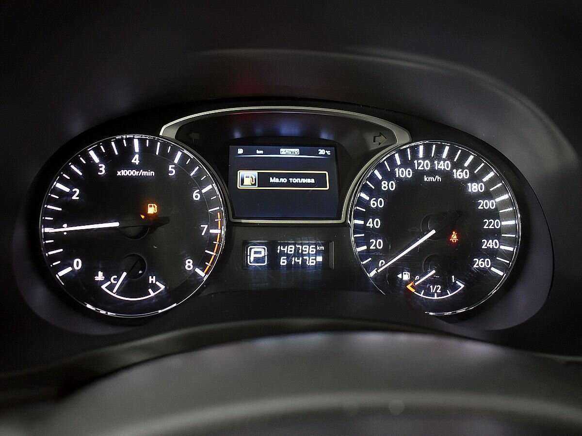 Nissan Pathfinder 2015 года с пробегом. Фото: #15