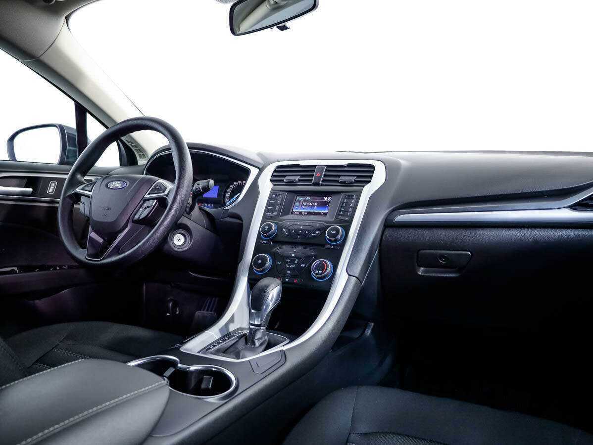 Ford Mondeo 2017 года с пробегом. Фото: #7