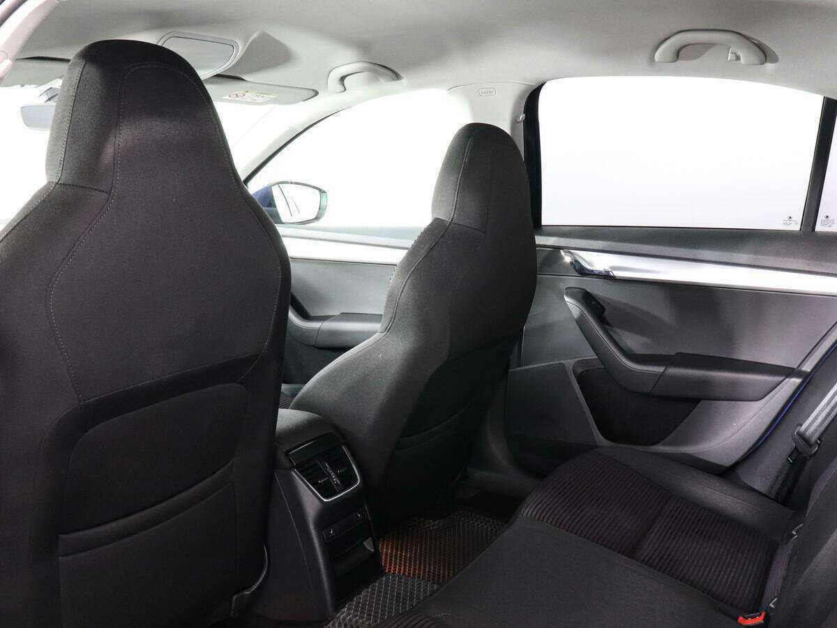 Skoda Octavia 2017 года с пробегом. Фото: #9